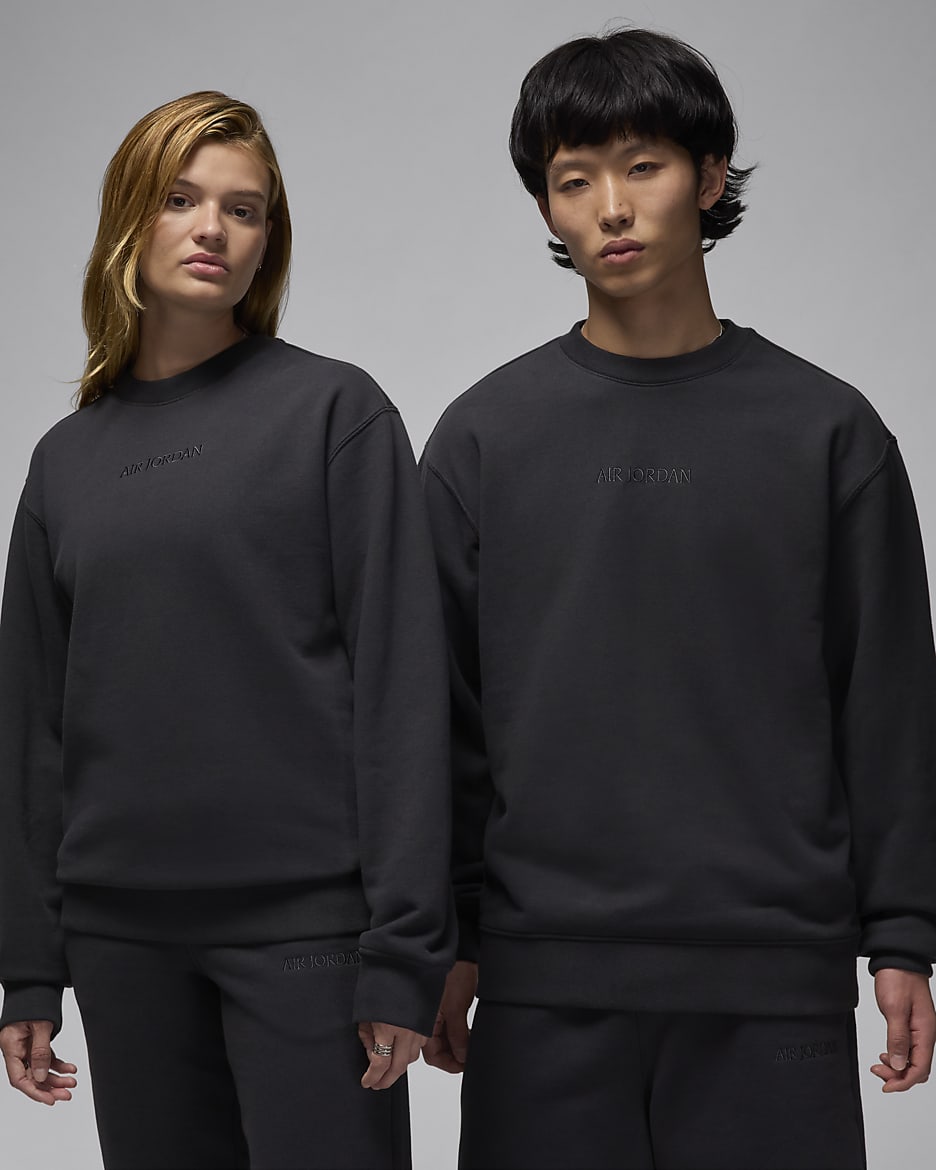Air Jordan Wordmark Men s Fleece Crew Neck Sweatshirt. Nike LU